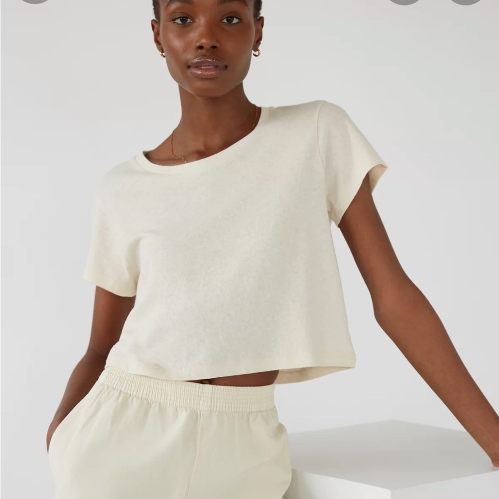 Aritzia Wilfred Free Desoto Crop Tee